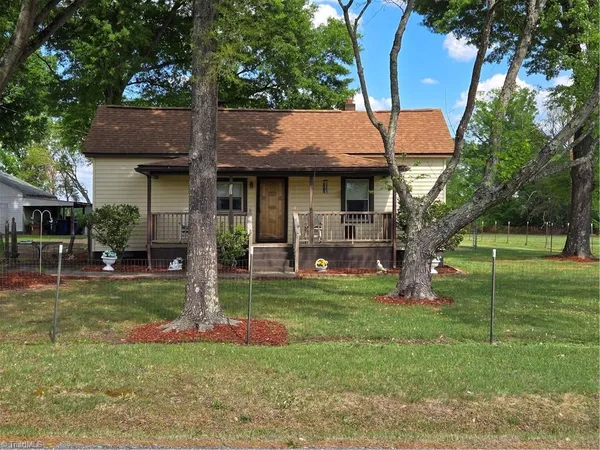$150,000 | 502 Cascade Avenue, Eden, NC 27288