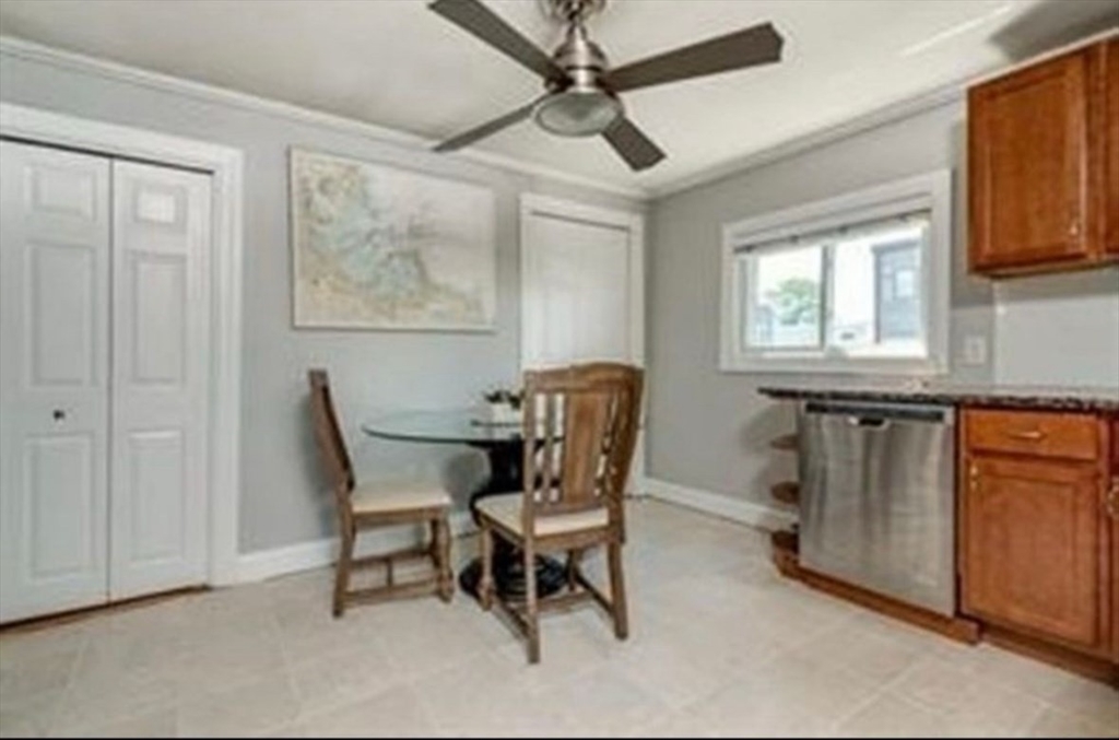 9 P Street, Unit 3 Boston, MA 02127 - Photo 3 of 9