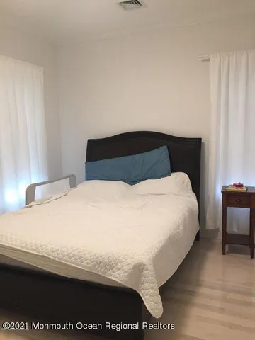 $3,950 | 1066 Ocean Avenue, Unit 3, Sea Bright, NJ 07760