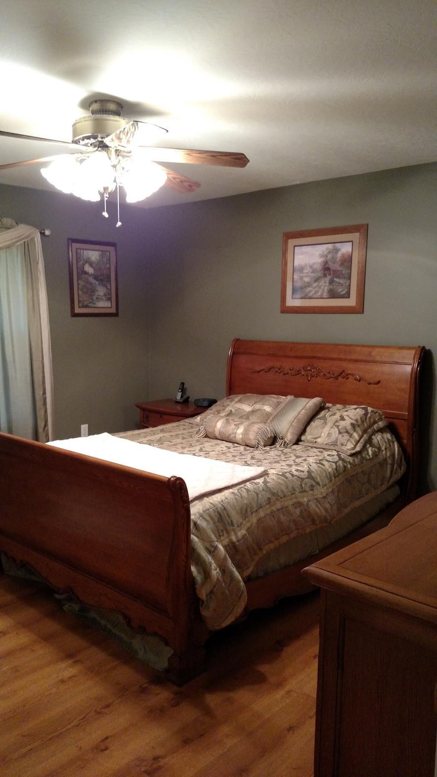 2181 Riverton Road Jamestown, TN 38556 - Photo 5 of 16 5 MASTER BEDROOM