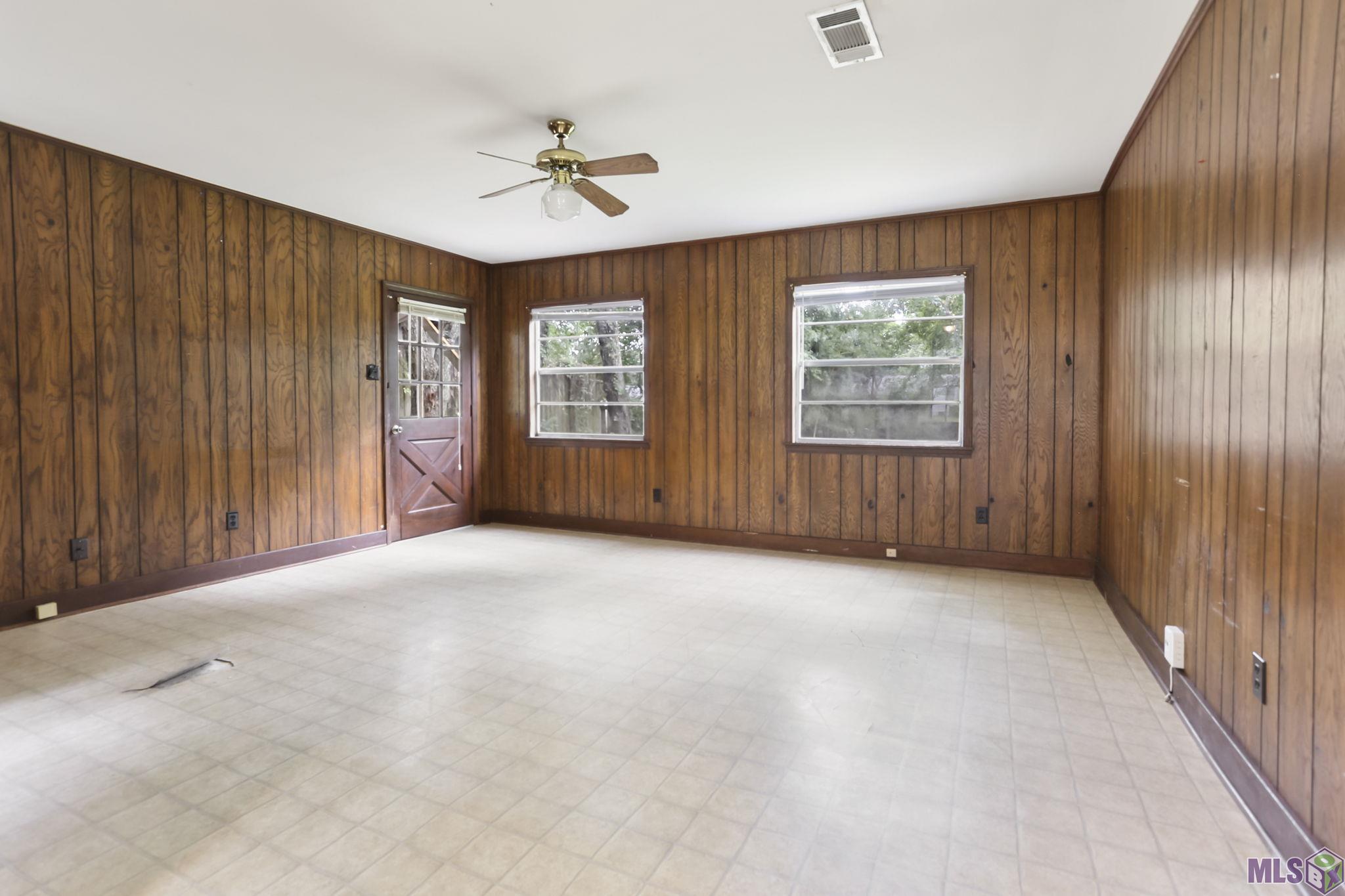 1945 Edinburgh Avenue Baton Rouge, LA 70808 - Photo 5 of 11 Gallery Image 5