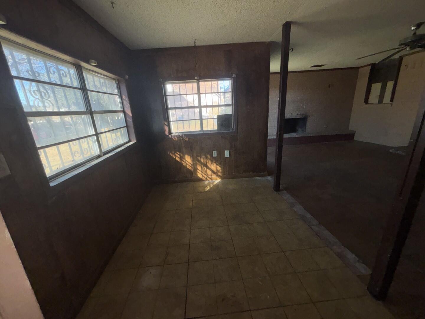 2513 Amherst Street Lubbock, TX 79415 - Photo 21 of 28 Bonus Room a