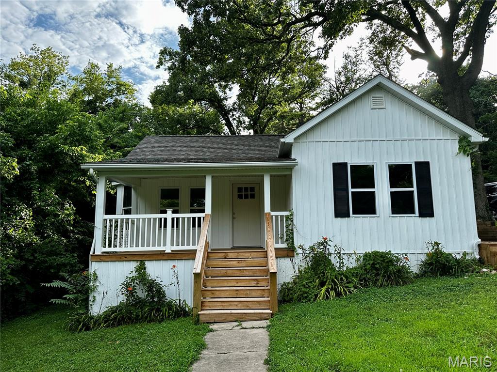 404 North First Street Steelville, MO 65565 - Photo 2 of 31