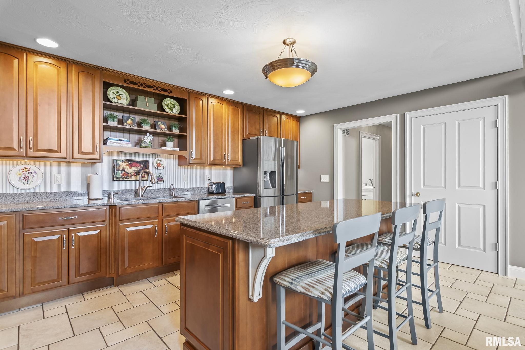 6400 Preston Drive Springfield, IL 62711 - Photo 14 of 61 Gallery Image 14