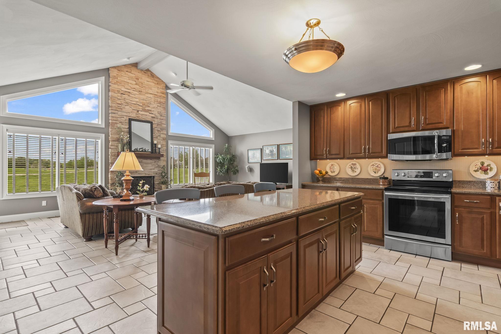 6400 Preston Drive Springfield, IL 62711 - Photo 15 of 61 Gallery Image 15