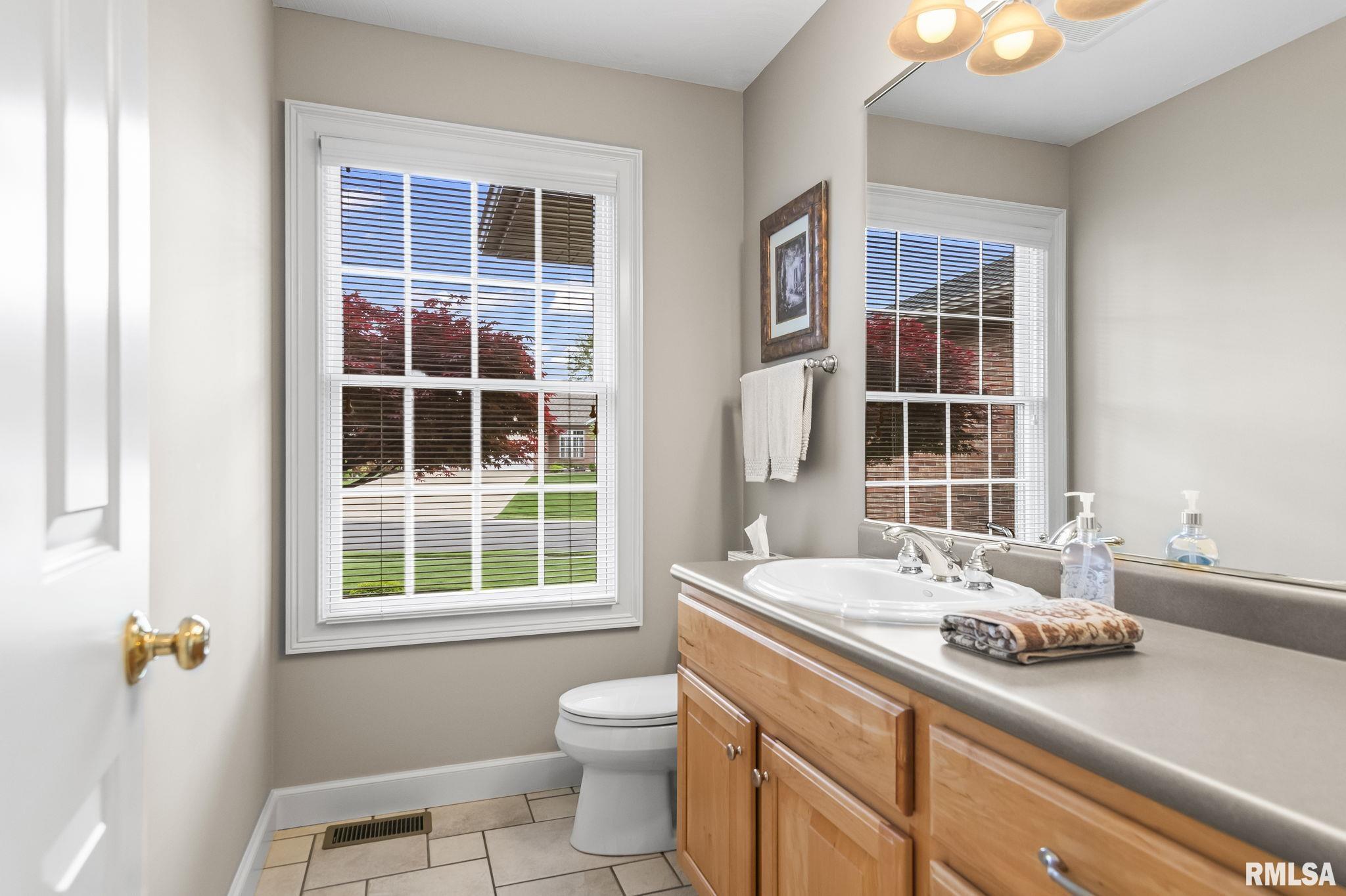 6400 Preston Drive Springfield, IL 62711 - Photo 20 of 61 Gallery Image 20