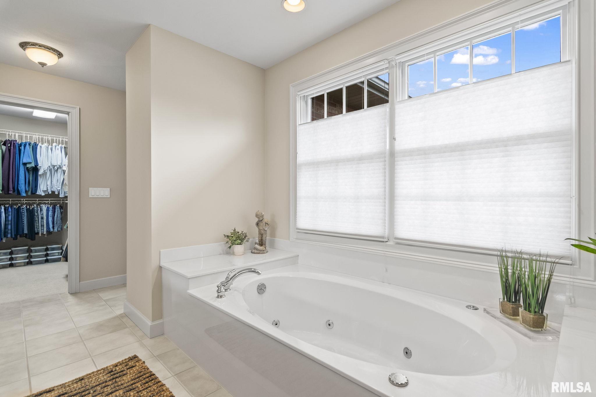 6400 Preston Drive Springfield, IL 62711 - Photo 25 of 61 Gallery Image 25