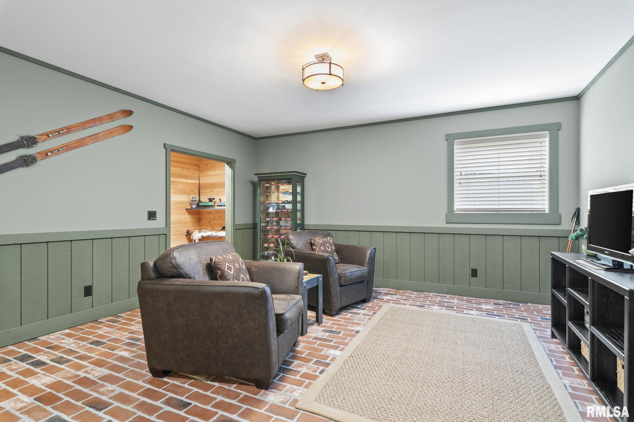 6400 Preston Drive Springfield, IL 62711 - Photo 37 of 61 Gallery Image 37