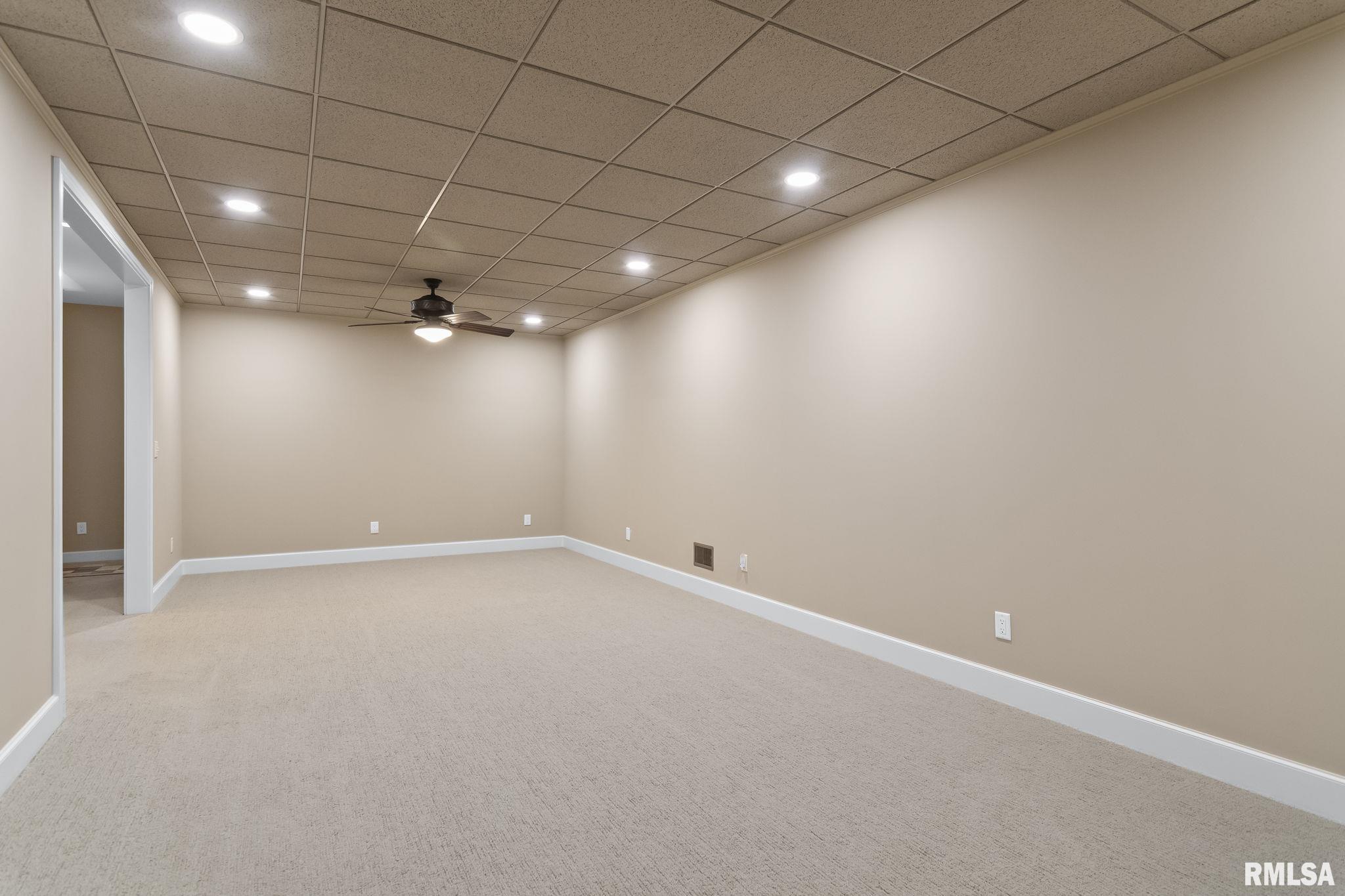 6400 Preston Drive Springfield, IL 62711 - Photo 41 of 61 Gallery Image 41