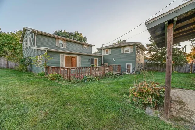 $417,900 | 1641 South Walnut Street, Janesville, WI 53546