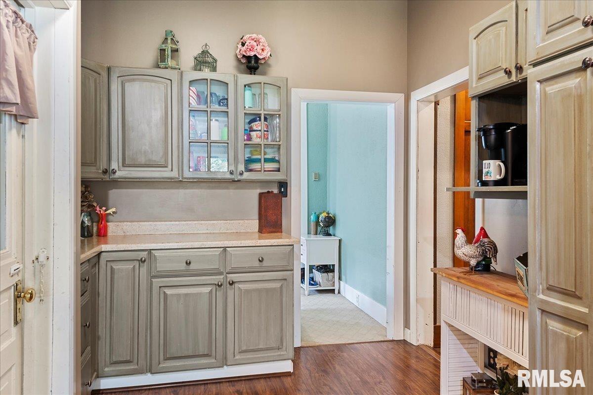 1230 Monument Avenue Springfield, IL 62702 - Photo 15 of 37