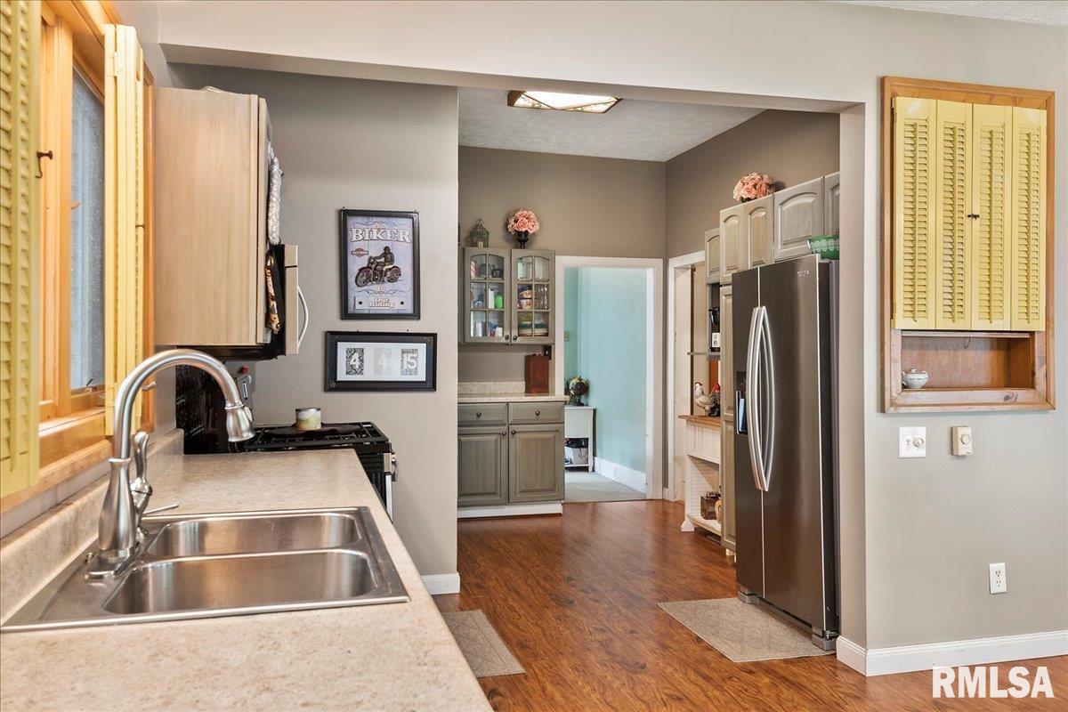 1230 Monument Avenue Springfield, IL 62702 - Photo 17 of 37