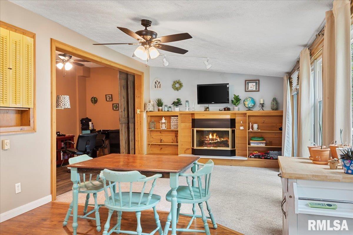 1230 Monument Avenue Springfield, IL 62702 - Photo 20 of 37