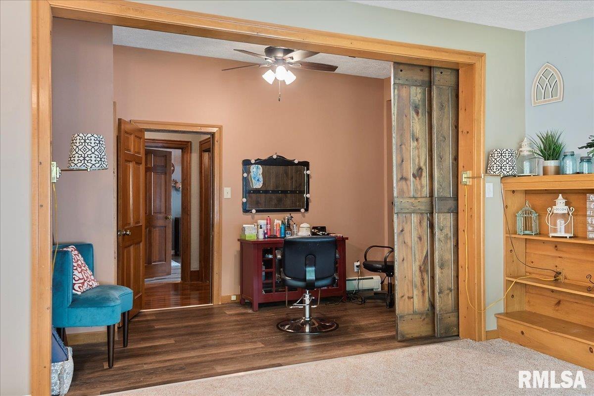 1230 Monument Avenue Springfield, IL 62702 - Photo 25 of 37