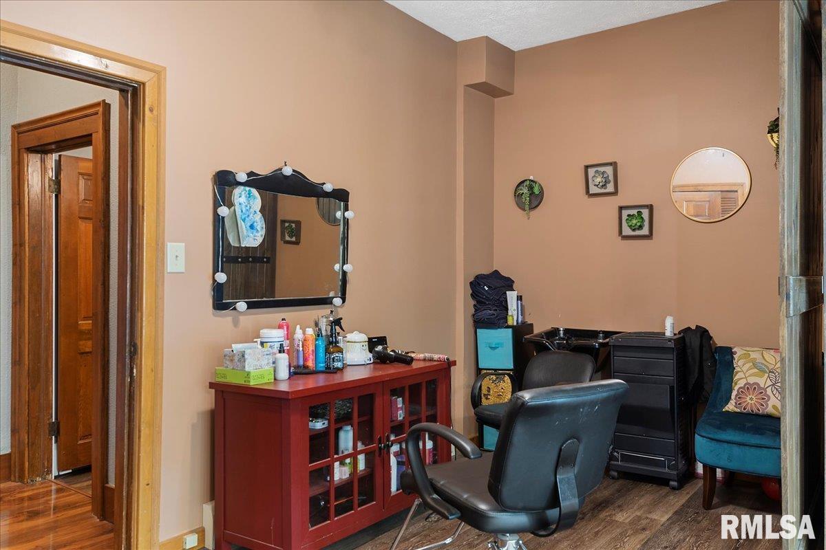 1230 Monument Avenue Springfield, IL 62702 - Photo 26 of 37