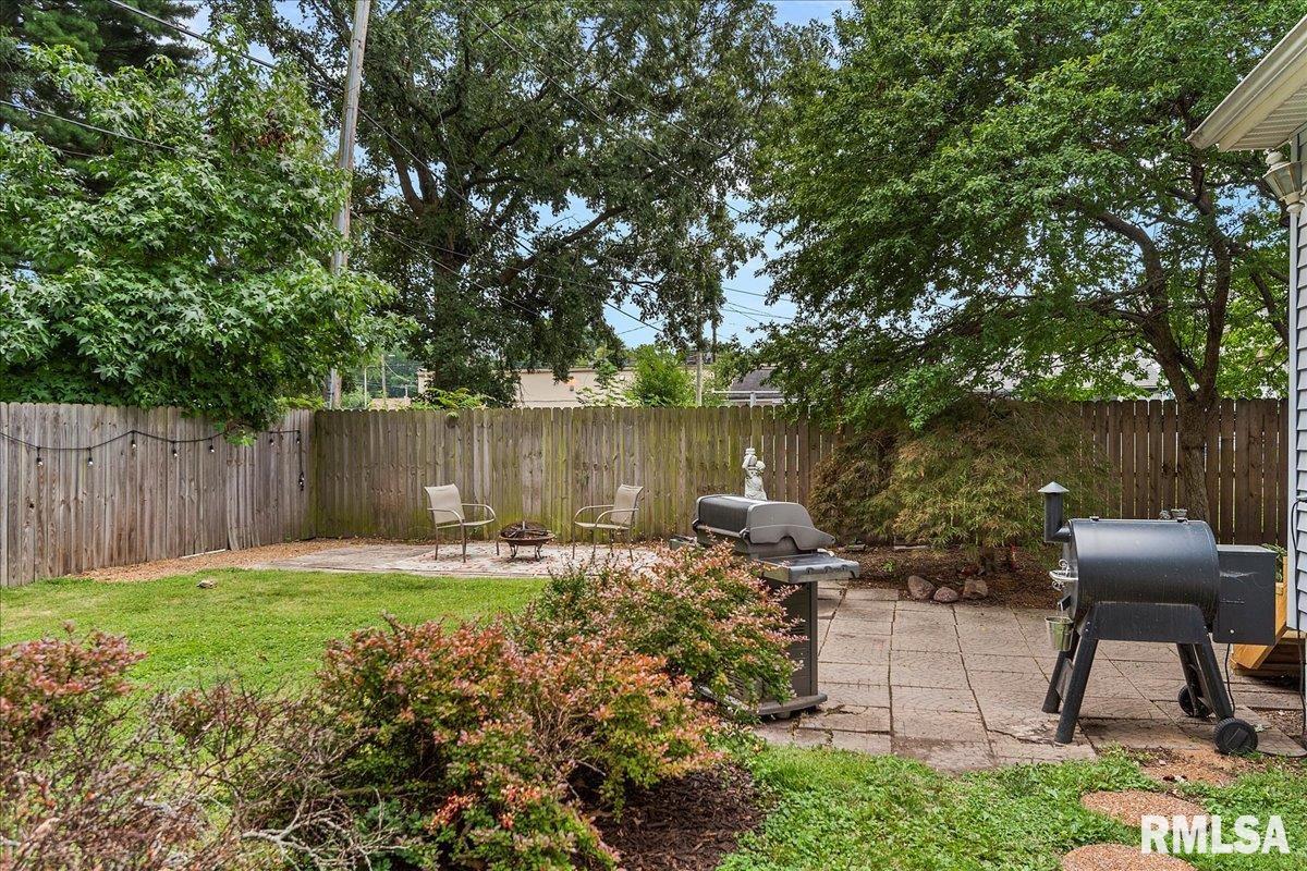 1230 Monument Avenue Springfield, IL 62702 - Photo 34 of 37