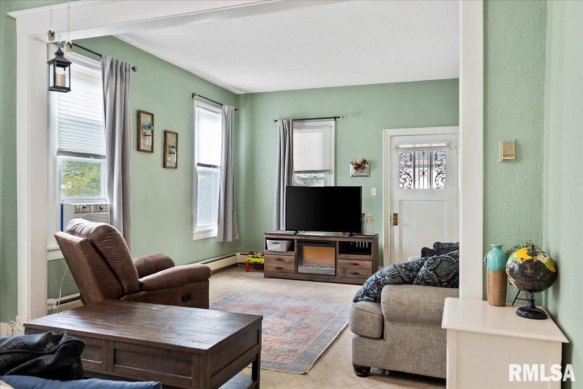 1230 Monument Avenue Springfield, IL 62702 - Photo 10 of 37