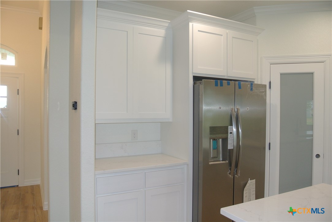 112 Rustic Woods Marion, TX 78124 - Photo 3 of 12