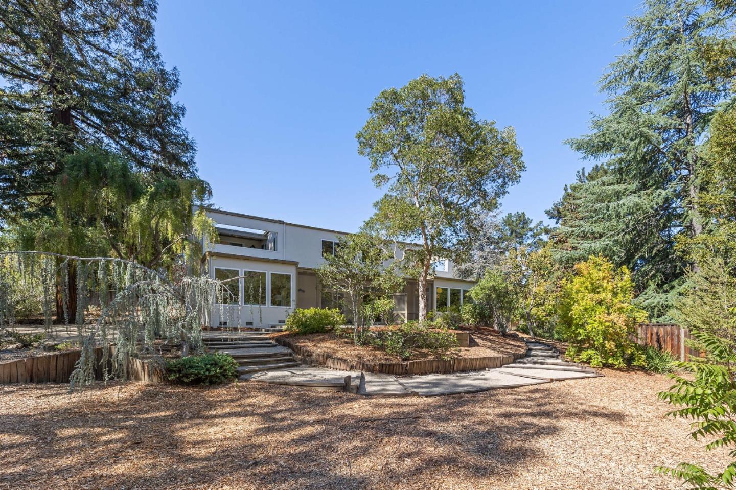729 Tolman Drive Stanford, CA 94305 - Photo 40 of 48 a view of a house with a yard