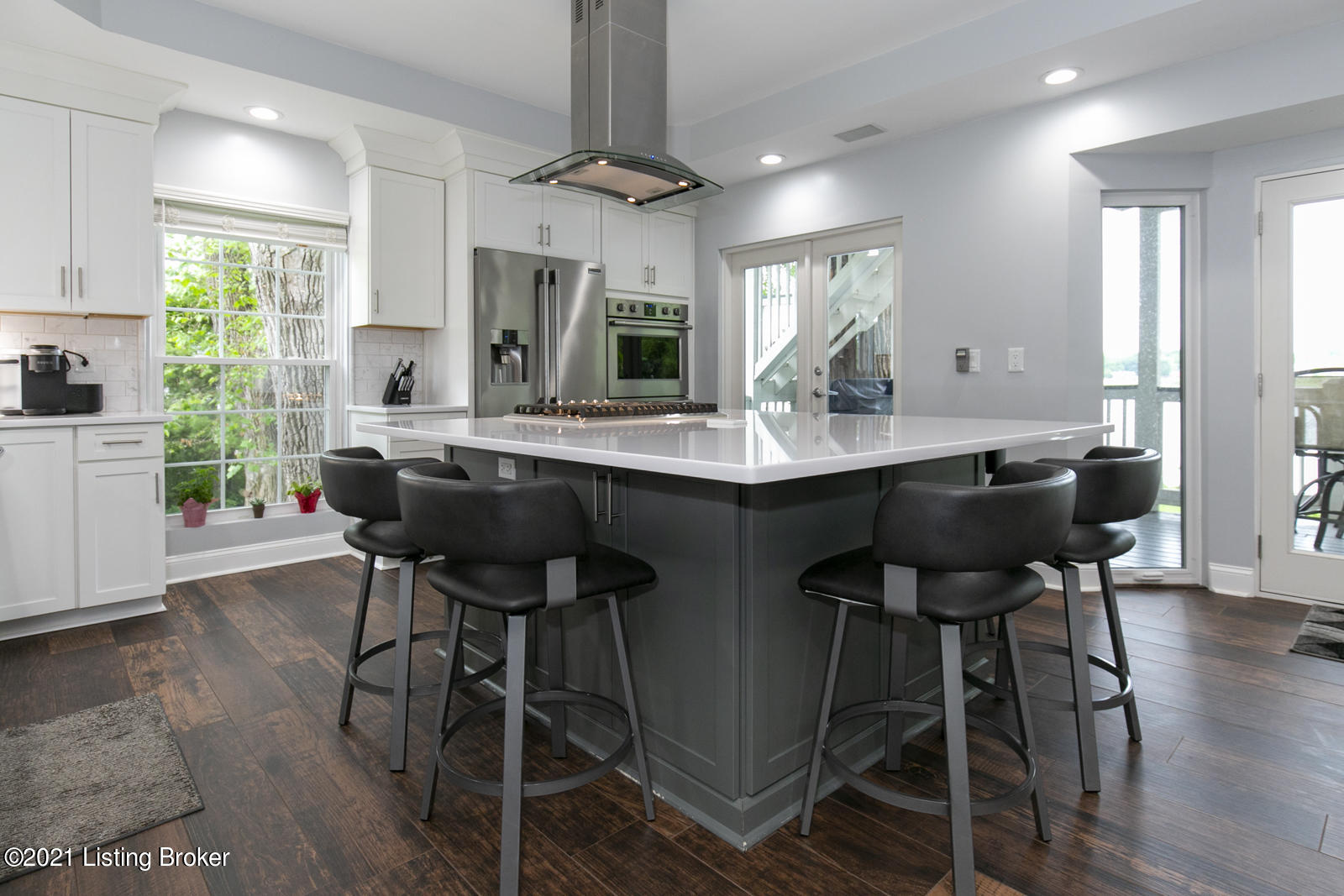 3227 River Road Louisville, KY 40207 - Photo 36 of 95 3227 River Road
