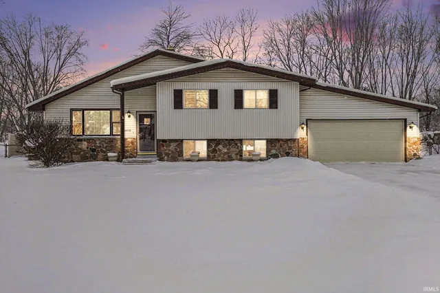 $235,000 | 54719 Eisenhower Drive, Elkhart, IN 46514