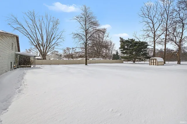 $235,000 | 54719 Eisenhower Drive, Elkhart, IN 46514