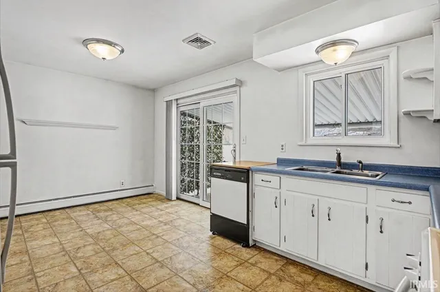 $235,000 | 54719 Eisenhower Drive, Elkhart, IN 46514