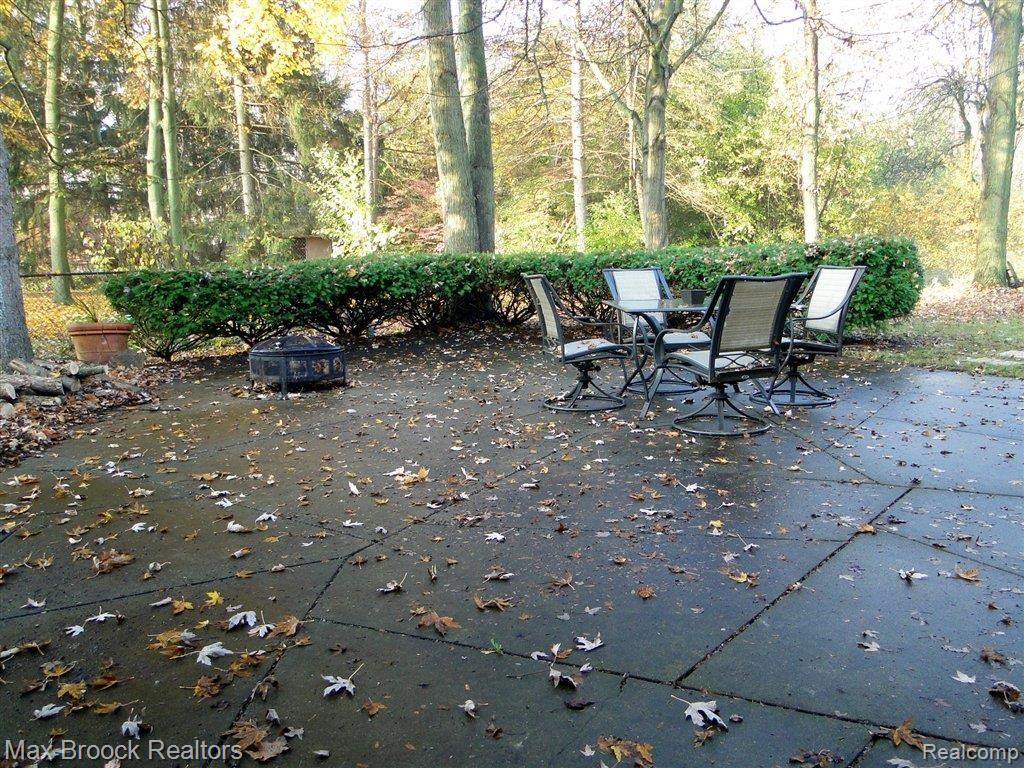 770 South Cranbrook Road Bloomfield Hills, MI 48301 - Photo 20 of 21 Patio