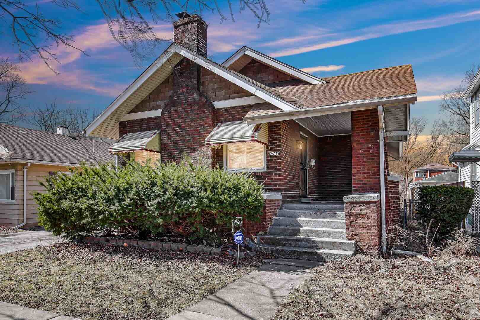 16768 Bulger Avenue Hazel Crest, IL 60429 - Photo 1 of 15