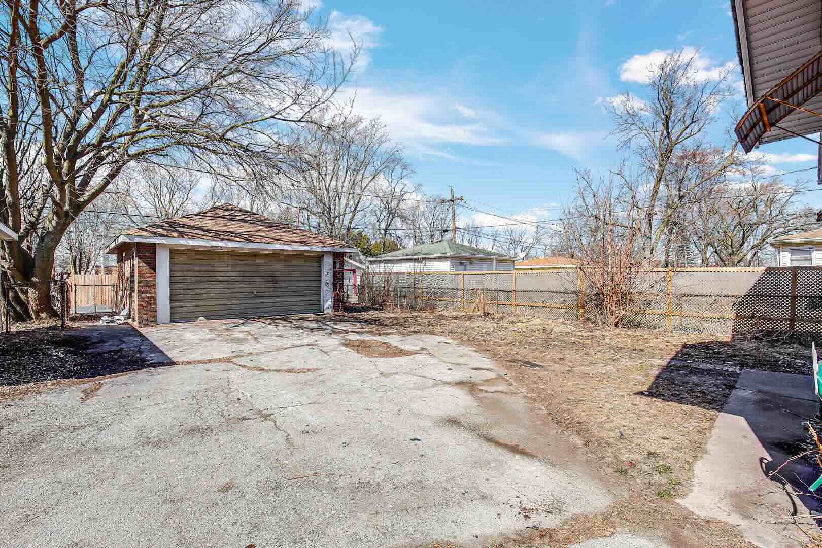 16768 Bulger Avenue Hazel Crest, IL 60429 - Photo 14 of 15