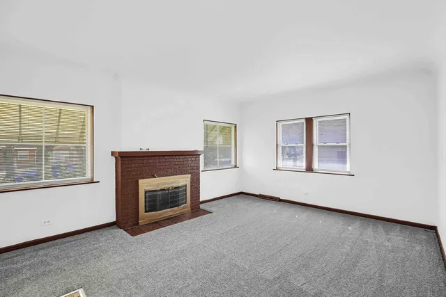 $139,000 | 16768 Bulger Avenue, Hazel Crest, IL 60429