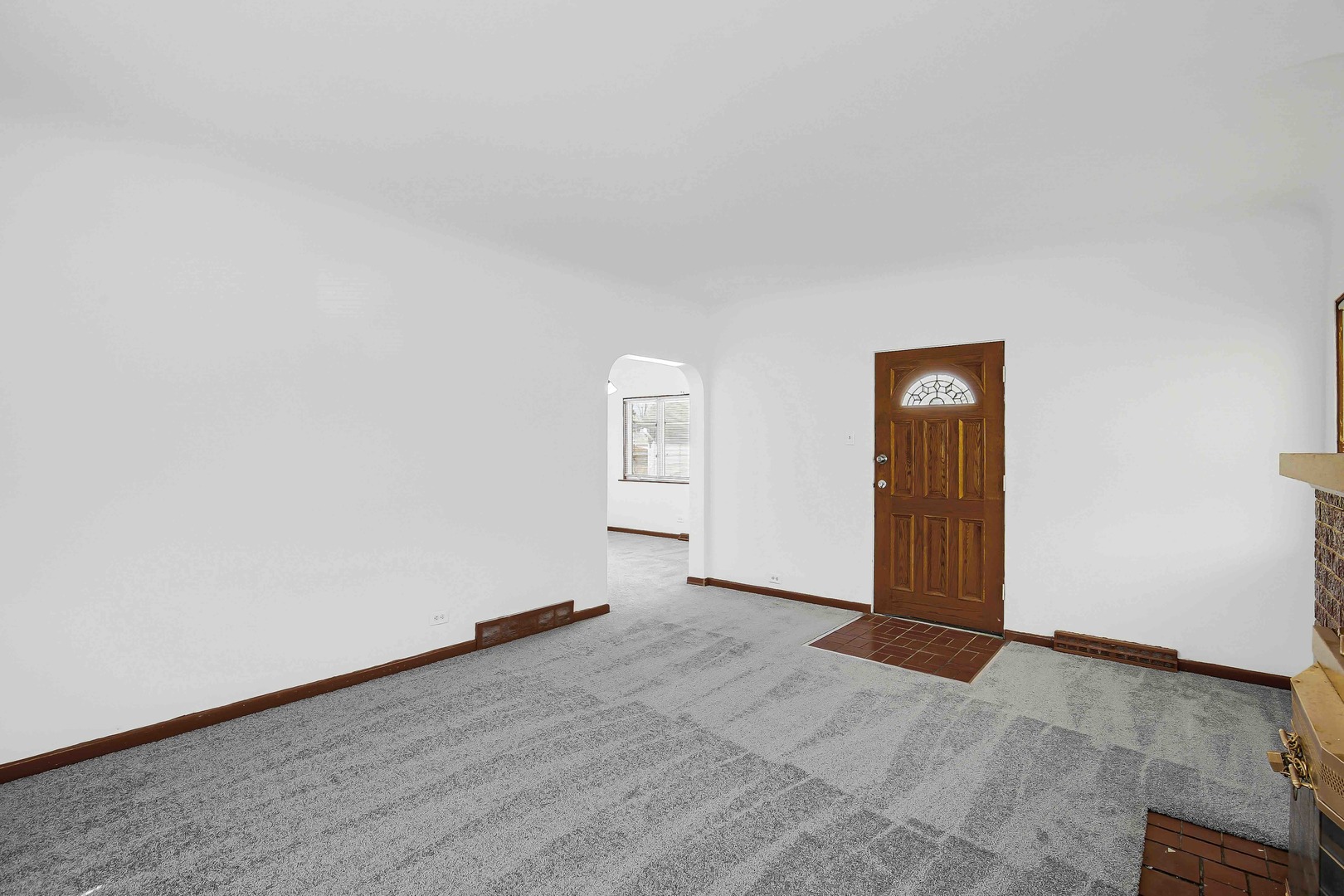 16768 Bulger Avenue Hazel Crest, IL 60429 - Photo 4 of 15