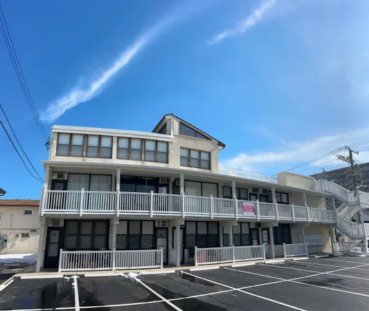 $6,000 | 9415 Pacific Avenue, Unit 43, Margate City, NJ 08402