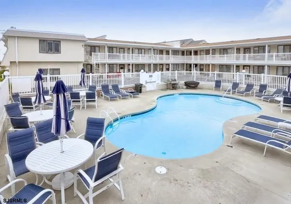 $6,000 | 9415 Pacific Avenue, Unit 43, Margate City, NJ 08402