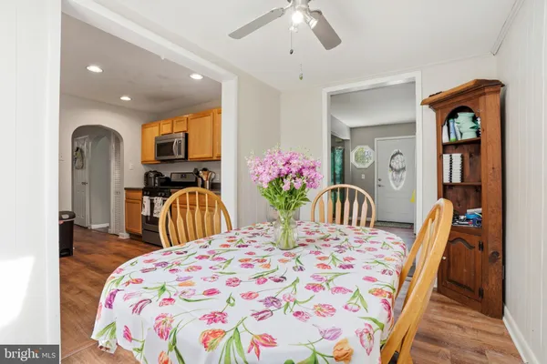 $410,000 | 1408 Wall Avenue, Burlington, NJ 08016