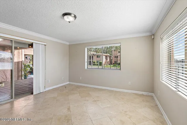 $309,000 | 5375 Ortega Farms Boulevard, Unit 1110, Jacksonville, FL 32210