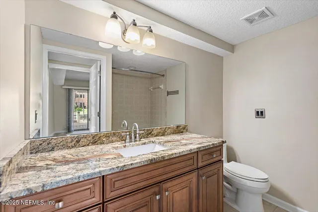 $309,000 | 5375 Ortega Farms Boulevard, Unit 1110, Jacksonville, FL 32210