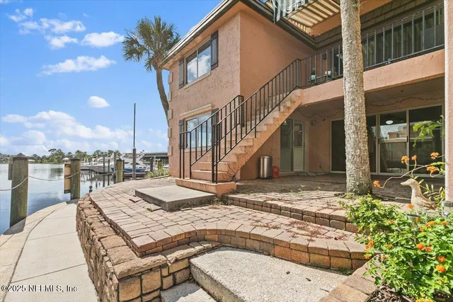 $309,000 | 5375 Ortega Farms Boulevard, Unit 1110, Jacksonville, FL 32210