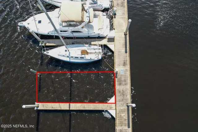 $309,000 | 5375 Ortega Farms Boulevard, Unit 1110, Jacksonville, FL 32210