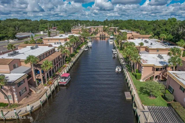 $309,000 | 5375 Ortega Farms Boulevard, Unit 1110, Jacksonville, FL 32210