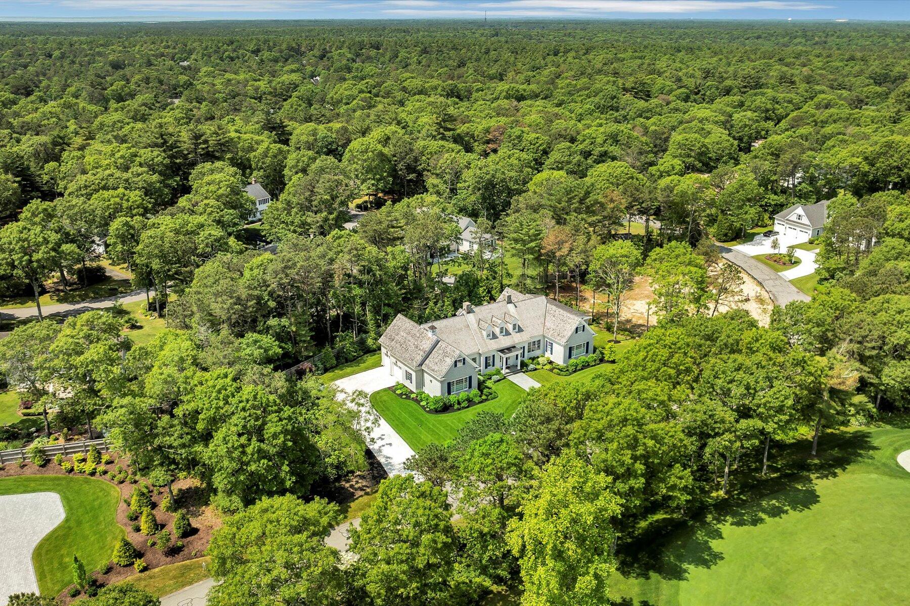 10 Herring Gull Road Mashpee, MA 02649 - Photo 14 of 45 27-dji_fly_20250611_110826_875_174965748