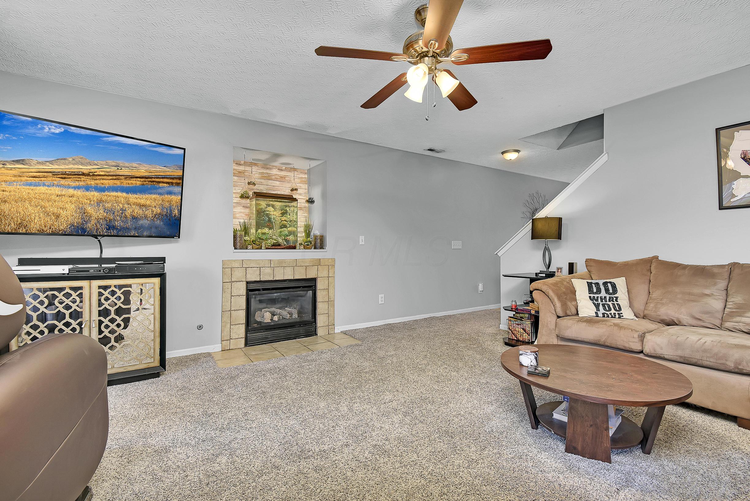 521 Rockets Street, Unit 162 Galloway, OH 43119 - Photo 5 of 28 Gallery Image 5