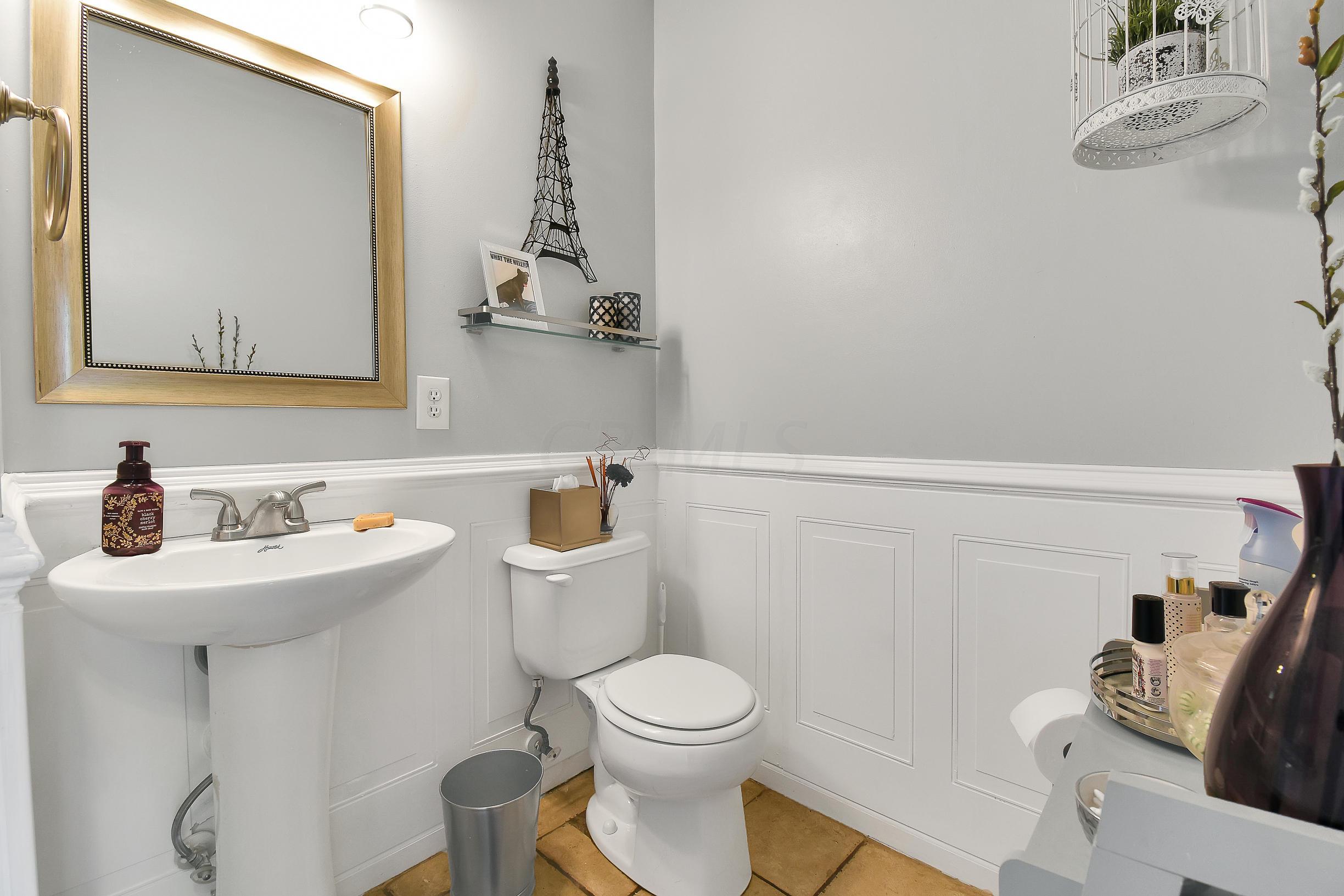 521 Rockets Street, Unit 162 Galloway, OH 43119 - Photo 8 of 28 Gallery Image 8