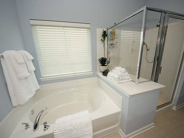 340 Decatur Drive Summerville, SC 29486 - Photo 27 of 51 24 Master Bathroom view 2