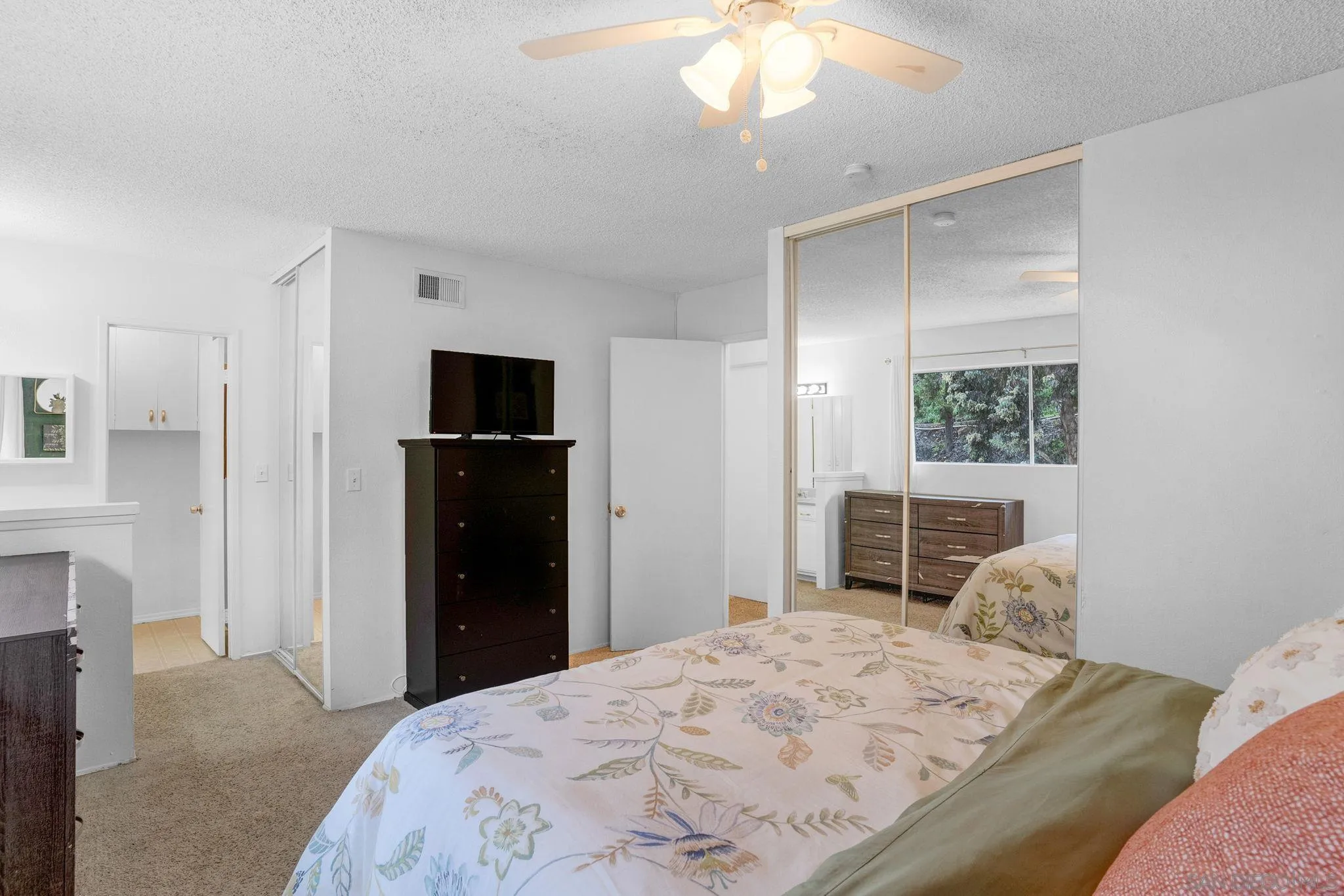 2033 Terraspiro Avenue Spring Valley, CA 91977 - Photo 20 of 23 Gallery Image 20