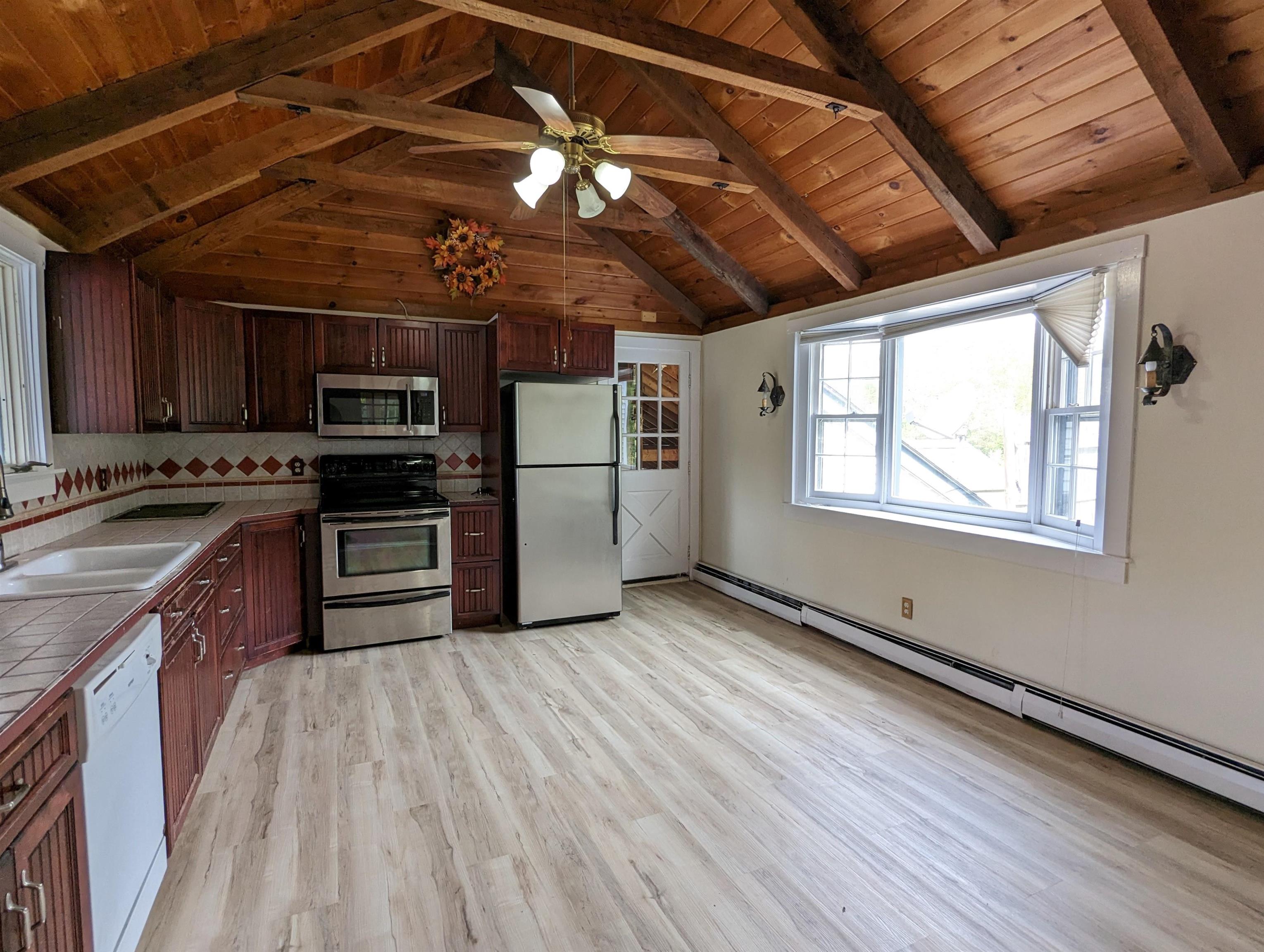 214 Depot Road Hollis, NH 03049 - Photo 6 of 40