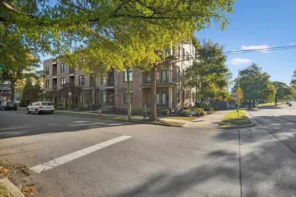 $545,000 | 1706 18th Avenue South, Unit 112, Nashville, TN 37212