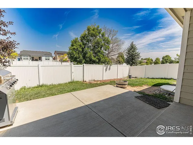 a house view with a outdoor space