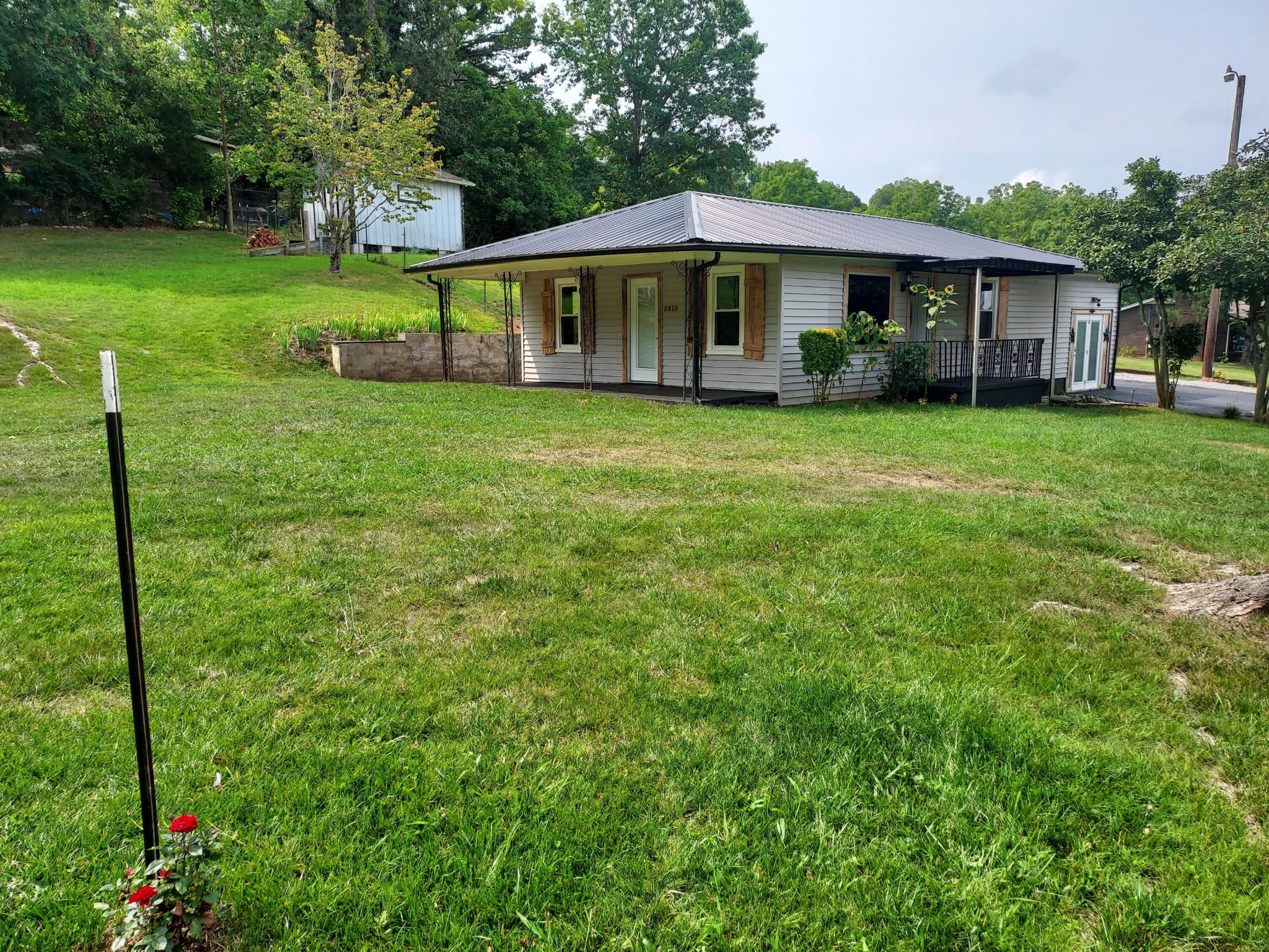 5918 Carter Road Knoxville, TN 37918 - Photo 27 of 30 Gallery Image 27