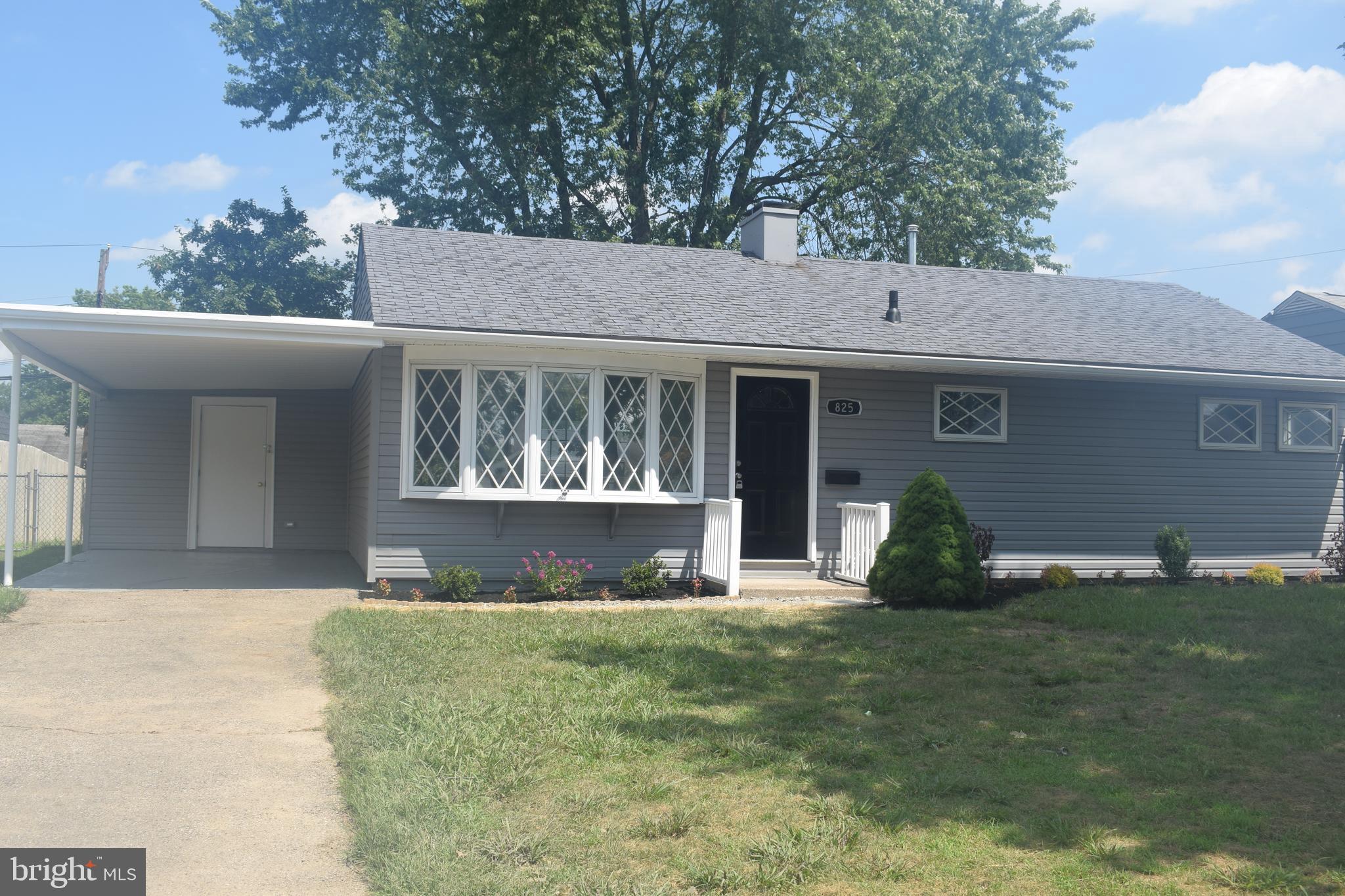 825 Dunbury Road Fairless Hills, PA 19030 - Photo 2 of 24 Gallery Image 2